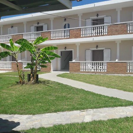Ellinis Aparthotel Laganas Esterno foto